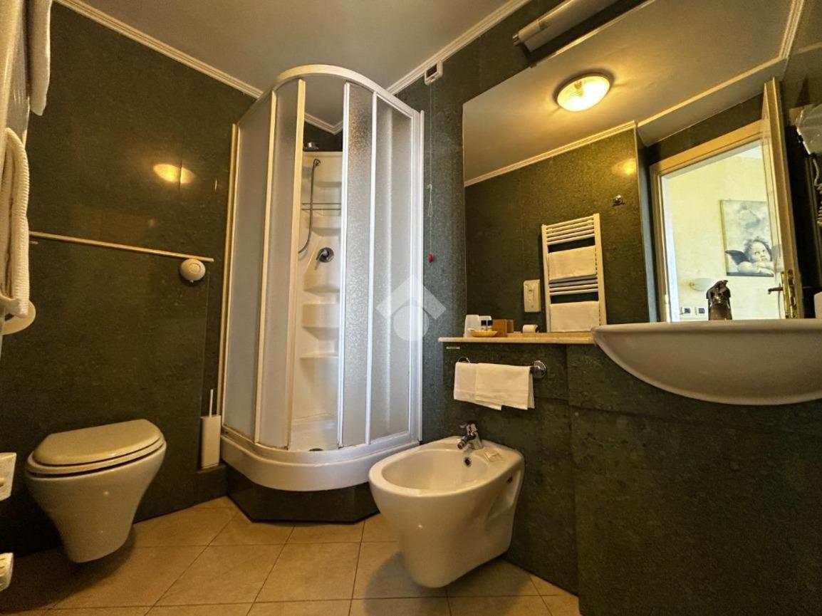 Hotel Feluca 3*